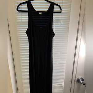 Old navy black long maxi dress size medium